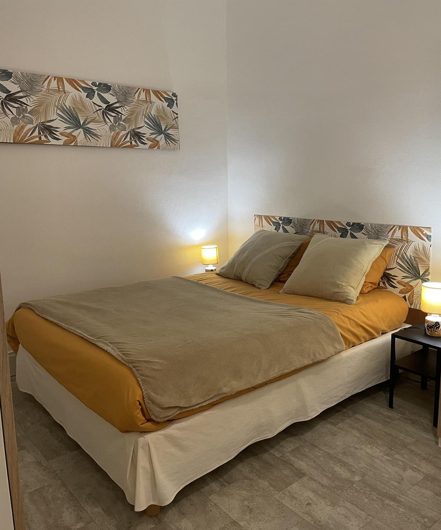 Chambres D'Hotes La Distillerie B&B Saint-Germain-du-Bois ภายนอก รูปภาพ